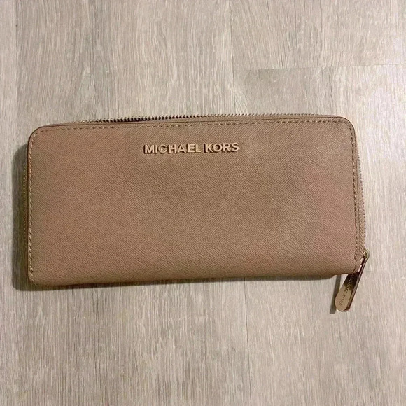 Handbags - MICHAEL KORS Saffiano Leather Wallet